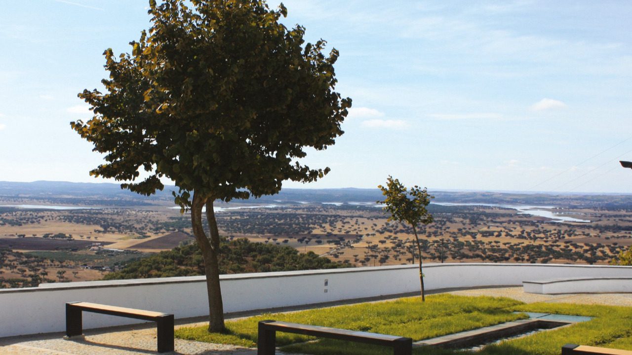 Miradouro de São Bartolomeu do Outeiro